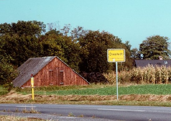 Kartoffelkeller Eingang Drestedt aus Trelde