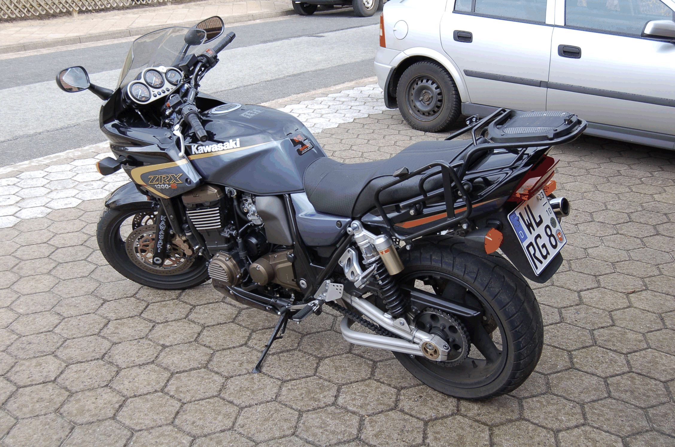 Kawasaki ZRX 1200 S